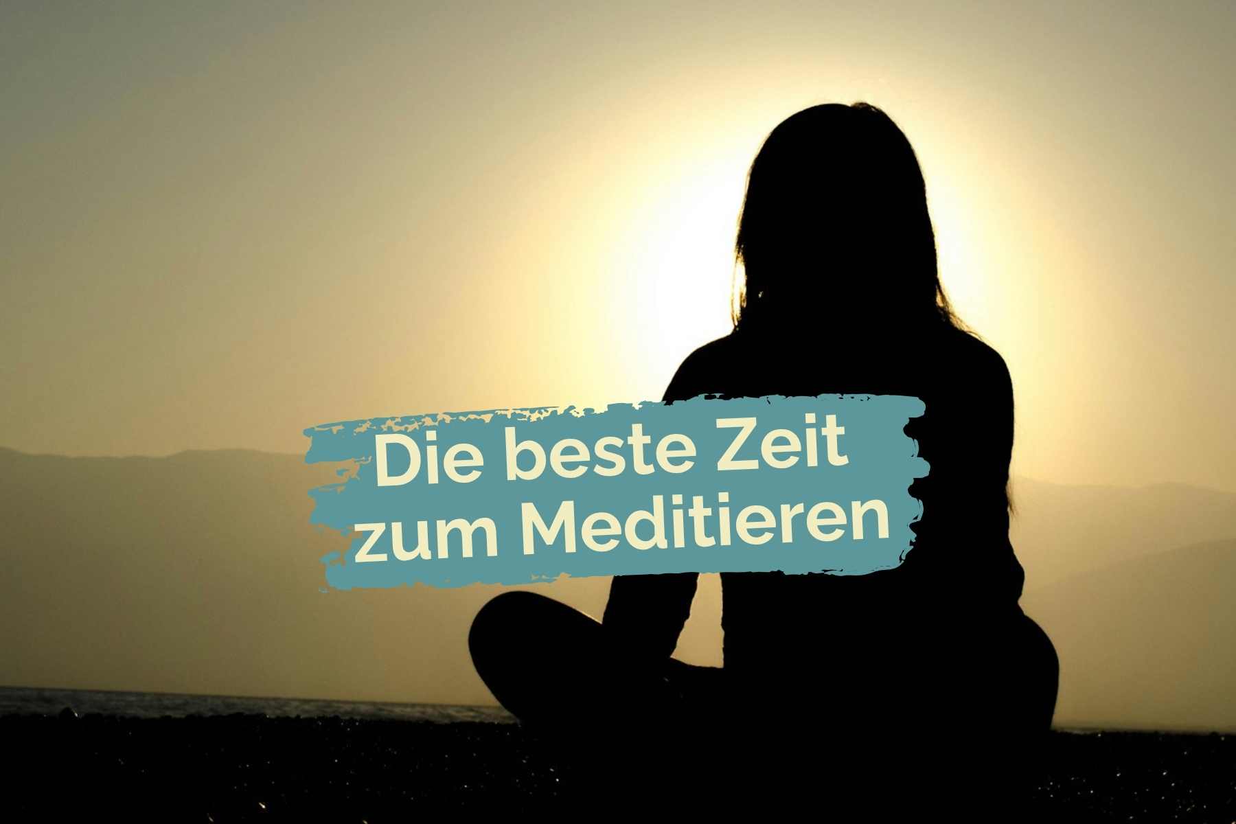 Meditierende vor Sonnenaufgang: Die beste Zeit zum Meditieren